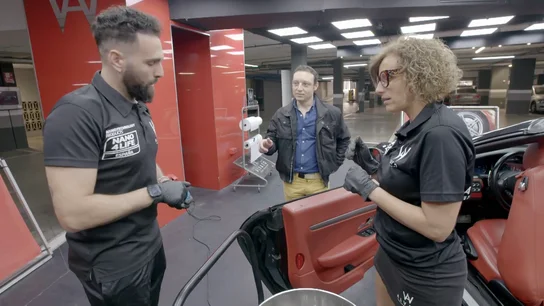 Un trabajador de Alvato Luxury culpa injustamente a la jefa infiltrada de un percance laboral: "La chica es nueva" Un trabajador de Alvato Luxury culpa injustamente a la jefa infiltrada de un percance laboral: "La chica es nueva"