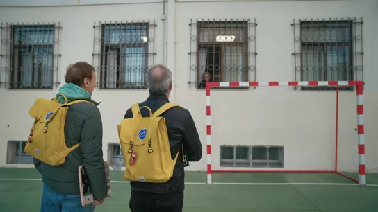 El sorprendente momento en el que Luis Tosar y una profesora descubren que pueden ser familia El sorprendente momento en el que Luis Tosar y una profesora descubren que pueden ser familia