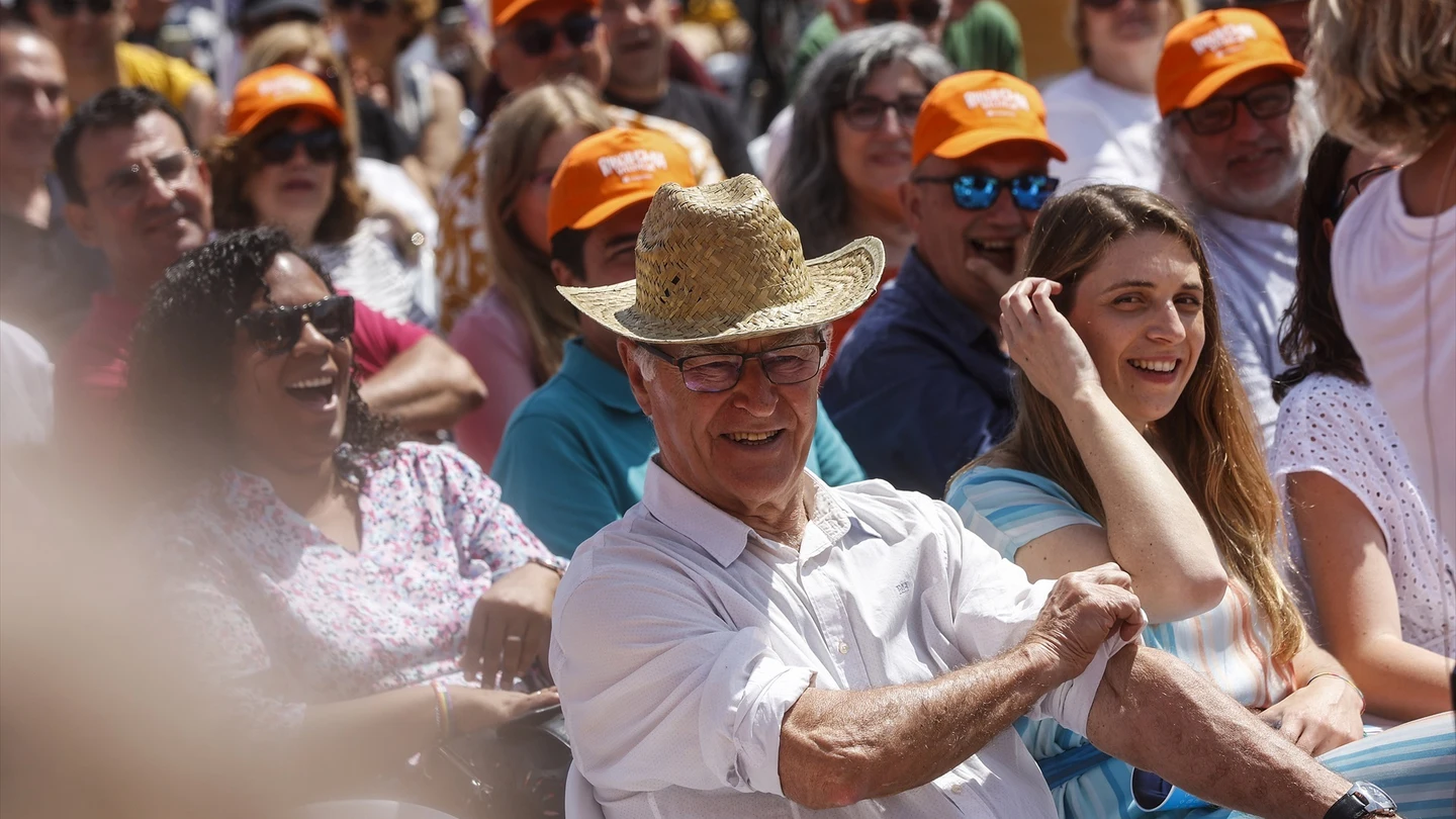 Joan Ribó tiene mucho que perder: toca 'remangarse' en la recta final de campaña Joan Ribó tiene mucho que perder: toca 'remangarse' en la recta final de campaña