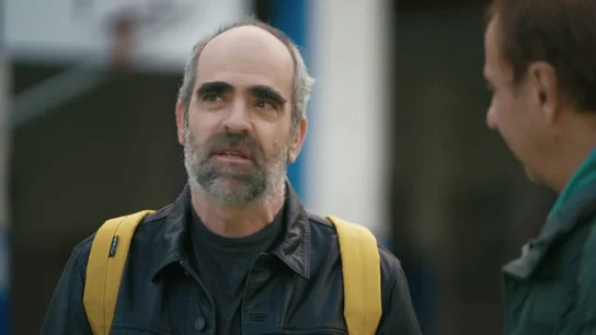 Luis Tosar confiesa su "gamberrada" a los maristas en su época de break dance: "Hicimos una pintada de estas que no sirven para nada"  Luis Tosar confiesa su "gamberrada" a los maristas en su época de break dance: "Hicimos una pintada de estas que no sirven para nada"