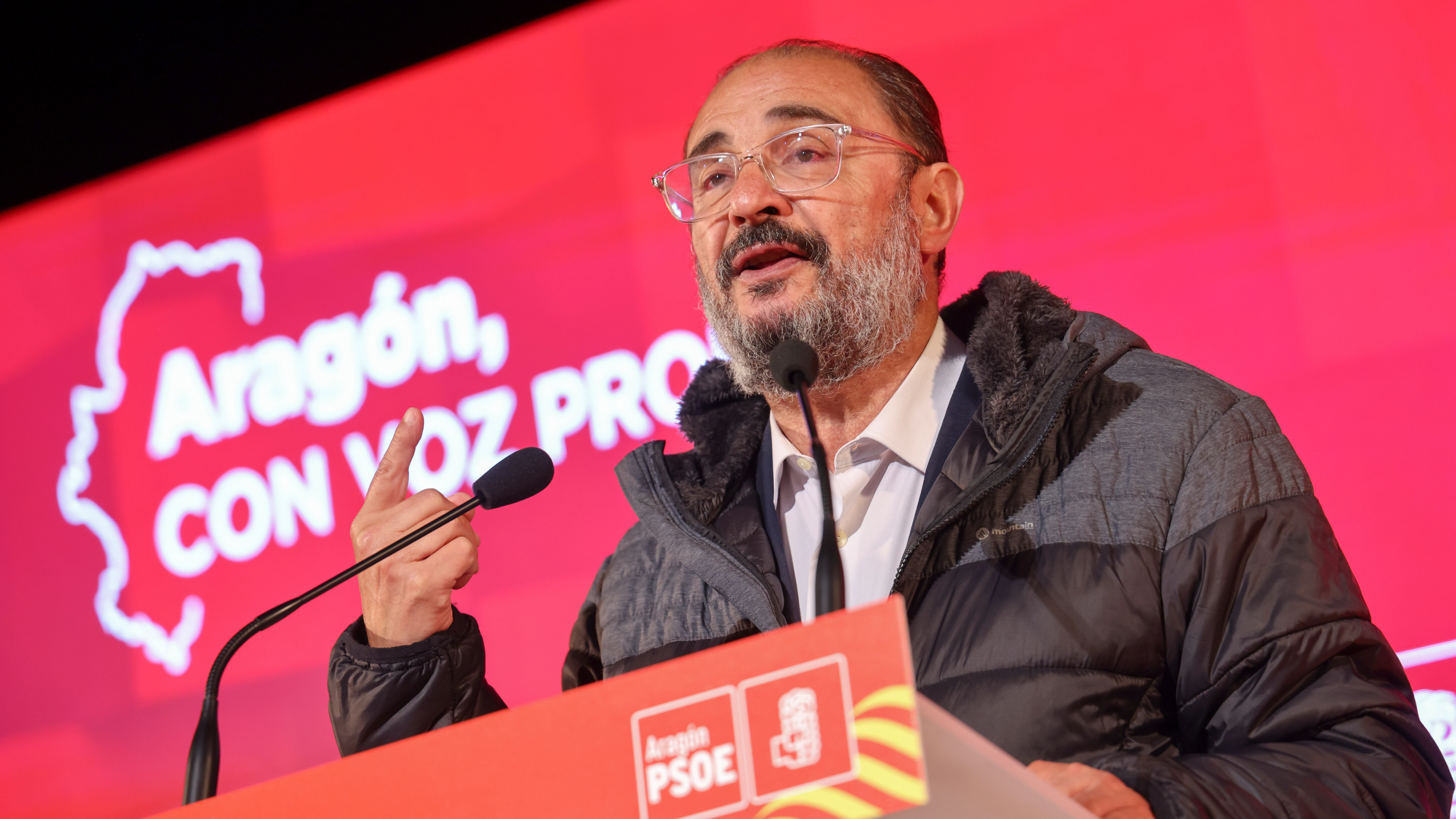 Javier Lambán, actual presidente de Aragón y candidato del PSOE a revalidar el cargo, al inicio de la campaña del 28M