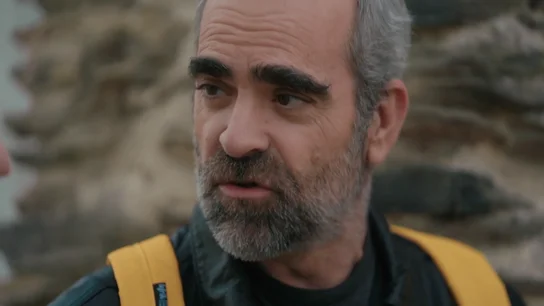 La bonita reflexión de Luis Tosar sobre su hijo: "Somos como árboles que echan raíces a través de sus frutos, que son sus hijos" La bonita reflexión de Luis Tosar sobre su hijo: "Somos como árboles que echan raíces a través de sus frutos, que son sus hijos"