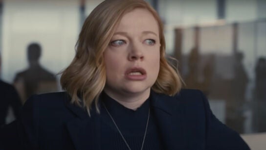 El tráiler final de 'Succession' muestra varias veces a Shiv Roy pasando del enfado a la rabia...¿contra quién? No se sabe.