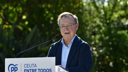 Qui&eacute;n es Juan Vivas, el presidente de Ceuta que echa de menos su mayor&iacute;a absoluta 