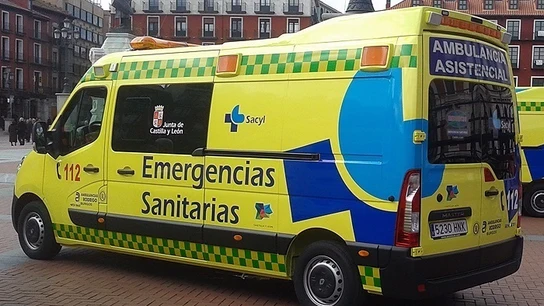 Imagen de archivo de un vehículo de Emergencias del Sacyl. Imagen de archivo de un vehículo de Emergencias del Sacyl.