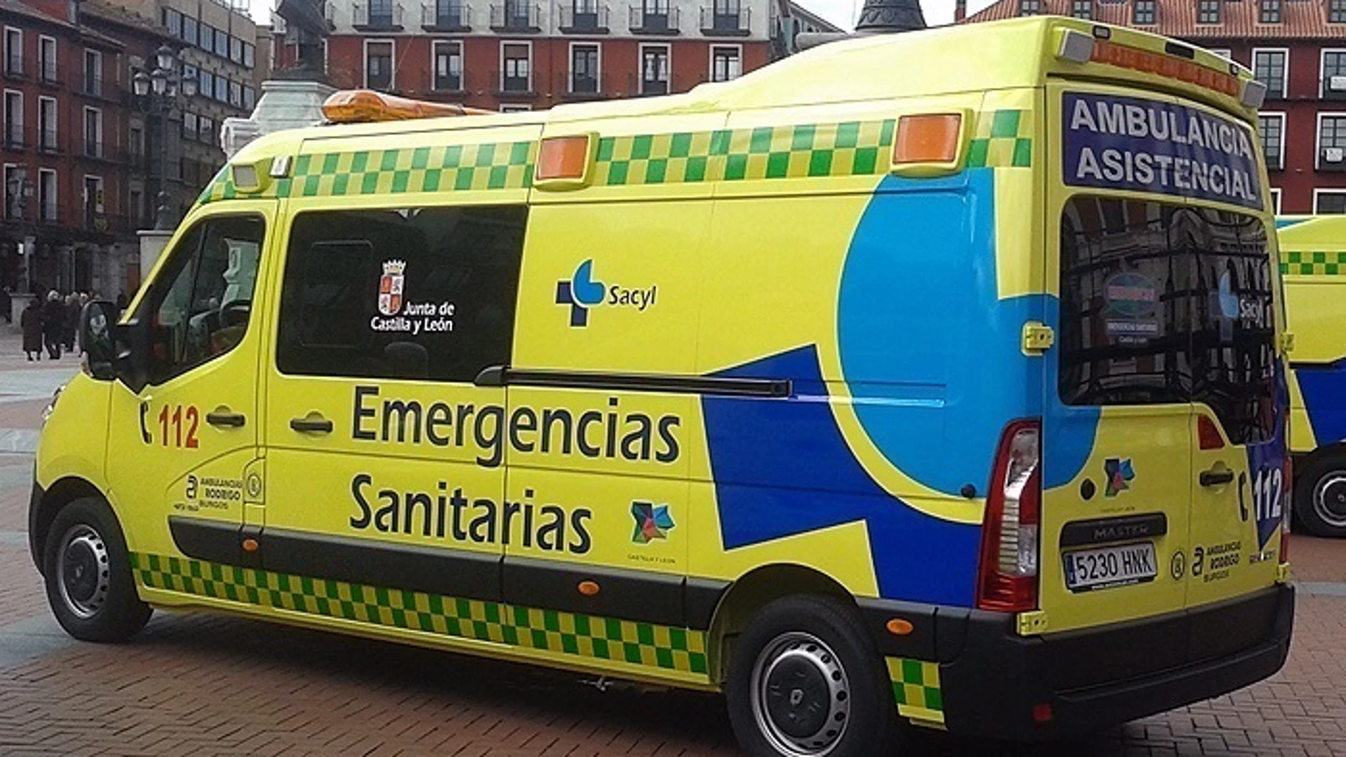 Imagen de archivo de un vehículo de Emergencias del Sacyl.