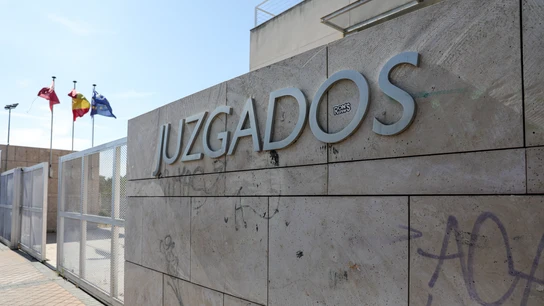 Fotografías de la fachada de los juzgados de Colmenar Viejo Fotografías de la fachada de los juzgados de Colmenar Viejo