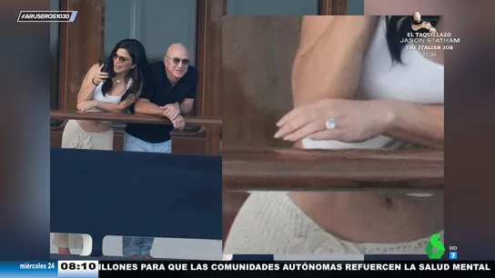 Jeff Bezos se compromete con Lauren Sanchez a bordo de su lujoso velero: así es el anillo de más de 2 millones de dólares Jeff Bezos se compromete con Lauren Sanchez a bordo de su lujoso velero: así es el anillo de más de 2 millones de dólares