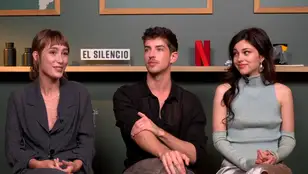 Almudena Amor, Manu Ríos y Cristina Kovani comentan el final de 'El silencio'.