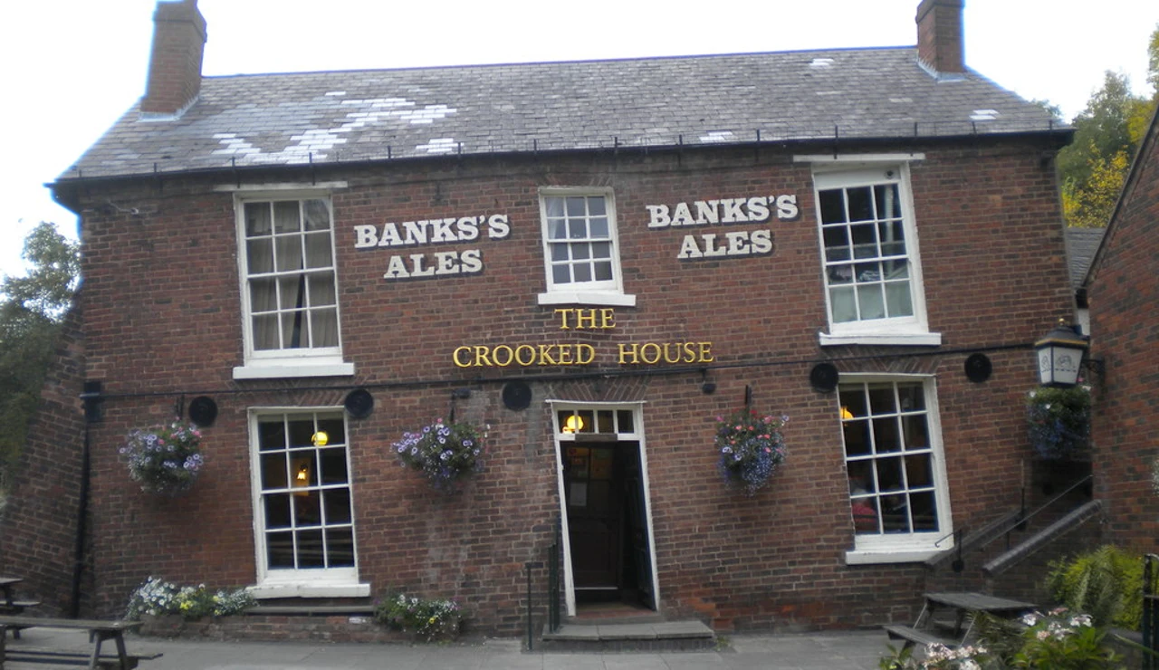 The Crooked House, la historia del pub inclinado de Dudley 