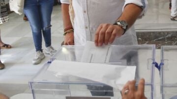 La Justicia descarta medidas cautelares respecto a la supuesta compra de votos en Arona