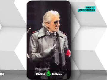 Su espectáculo ha sido condenado por el Ministerio de Exteriores israelí, que acusa a Waters de haber "ensuciado el recuerdo de Frank y de los seis millones de judíos asesinados en el Holocausto".