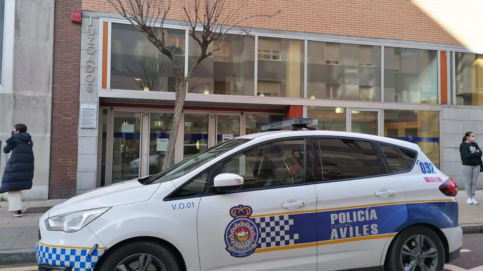 Coche de la Policía Local de Avilés.