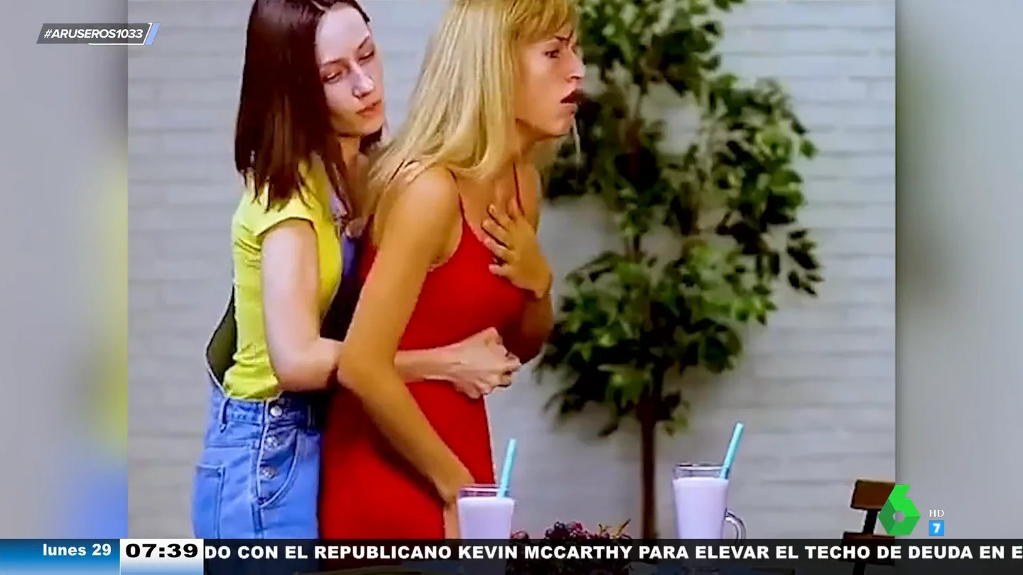 Esto es lo que tienes que hacer si alguien se atraganta: el paso a paso de la maniobra de Heimlich Esto es lo que tienes que hacer si alguien se atraganta: el paso a paso de la maniobra de Heimlich