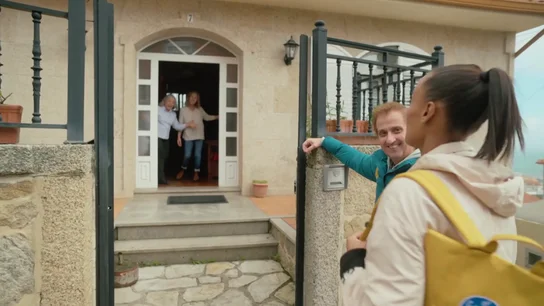 "Aquí están las mejores vistas de toda Ribeira": Ana Peleteiro regresa a la casa en la que vivió de niña "Aquí están las mejores vistas de toda Ribeira": Ana Peleteiro regresa a la casa en la que vivió de niña