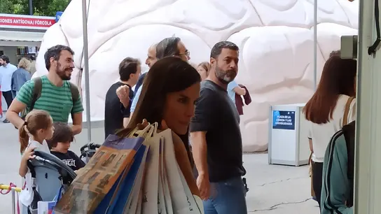 La reina Letizia acude a la Feria del Libro La reina Letizia acude a la Feria del Libro