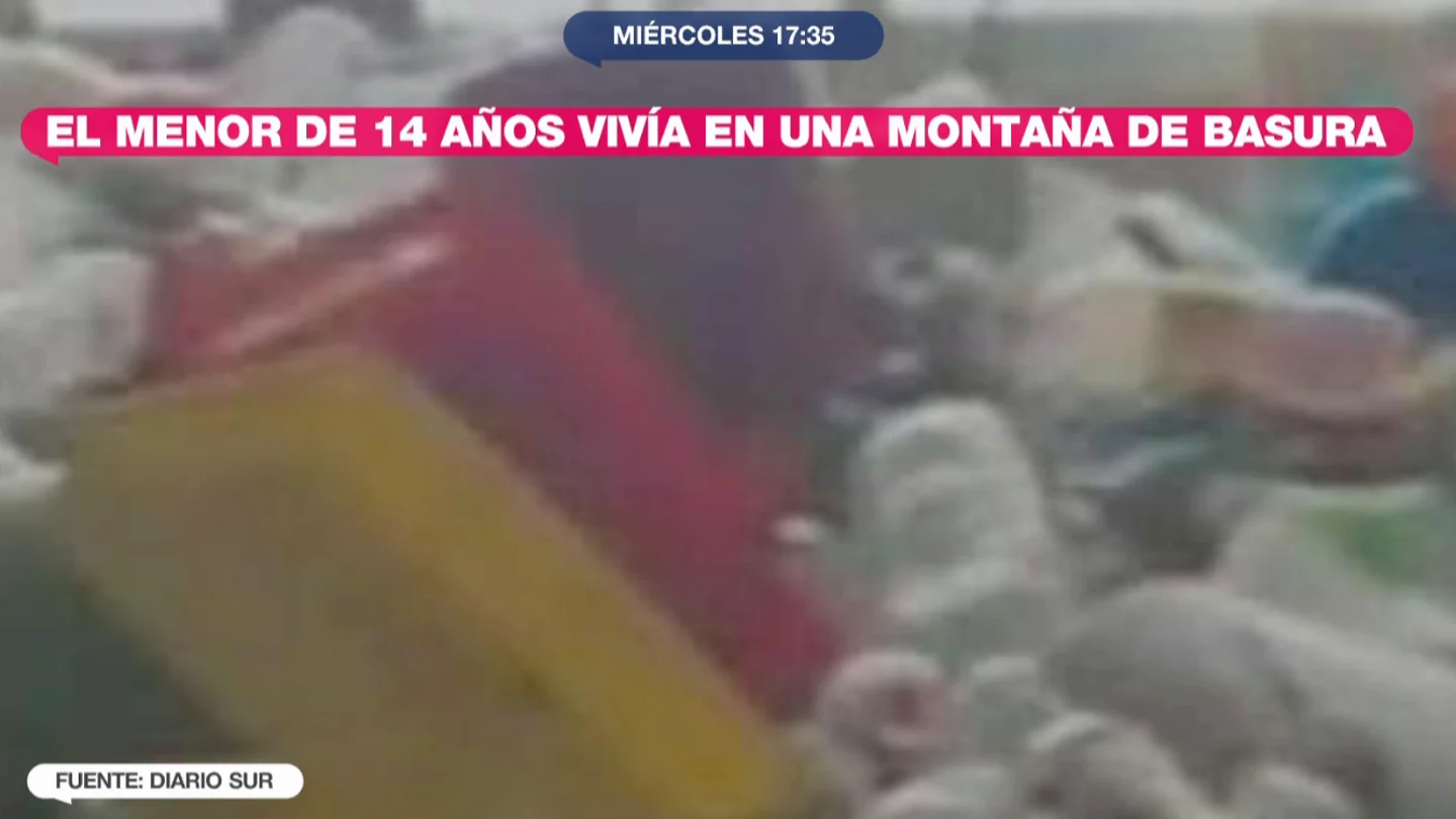 La montaña de basura en la que vivía un menor de 14 años La montaña de basura en la que vivía un menor de 14 años
