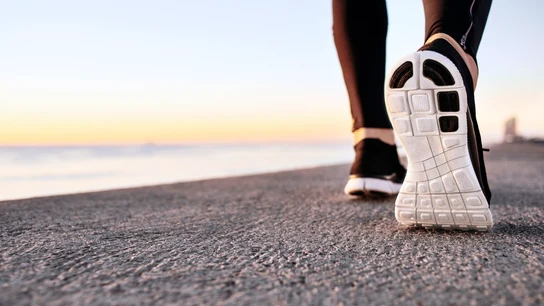 Ejercicio aeróbico o de fuerza: ¿cuál es el mejor para adelgazar y mejorar la salud? Ejercicio aeróbico o de fuerza: ¿cuál es el mejor para adelgazar y mejorar la salud?
