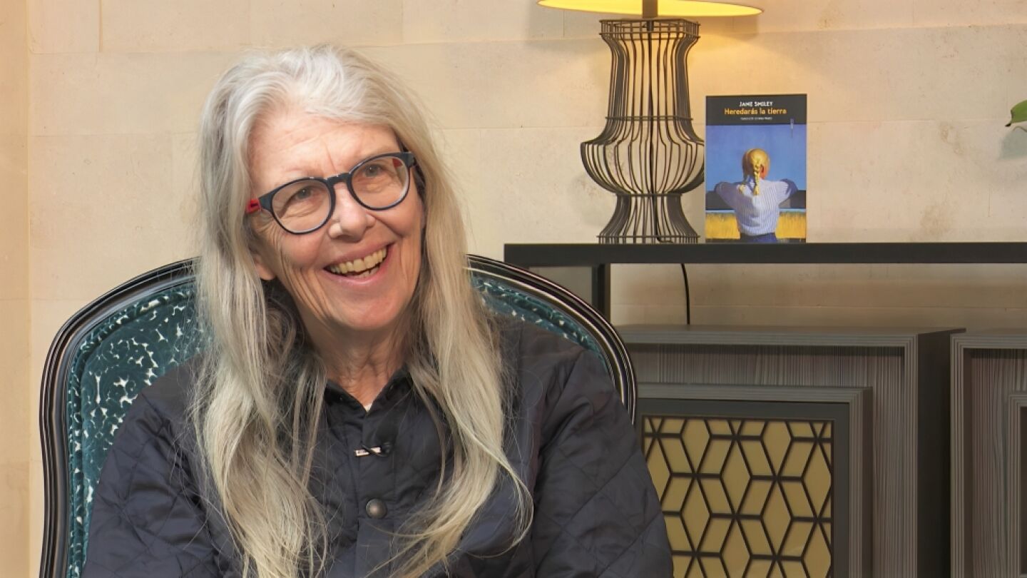Jane Smiley, escritora Heredarás la tierra - Jane Smiley