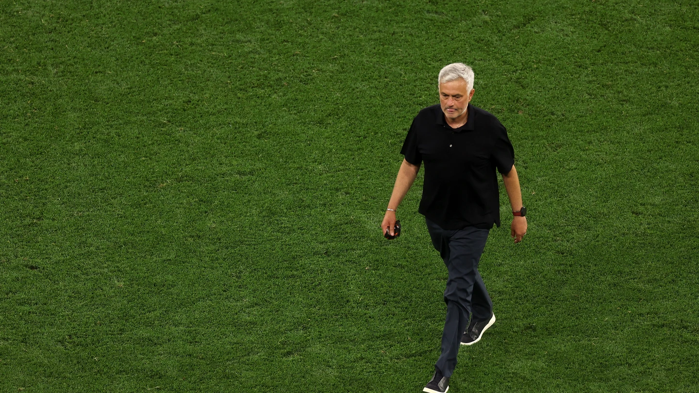 José Mourinho José Mourinho