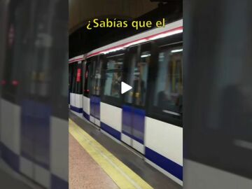 Un turista alucina en TikTok con lo que se ha encontrado en el Metro de Madrid y que no hay en otras ciudades