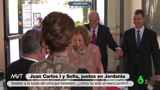 Así rompe el protocolo la reina Sofía e ignora a Juan Carlos I durante su reencuentro en Jordania Así rompe el protocolo la reina Sofía e ignora a Juan Carlos I durante su reencuentro en Jordania