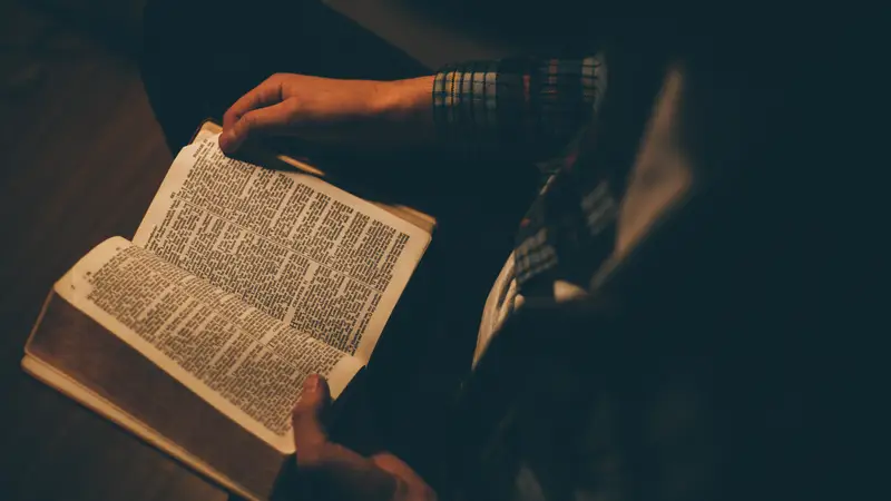 La Biblia, vetada en un distrito escolar de Utah (EEUU) por "pornográfico e indecente"