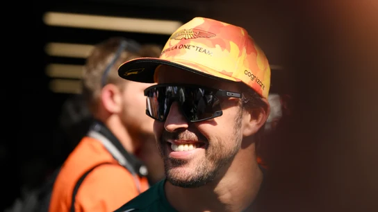 Fernando Alonso sonriendo Fernando Alonso sonriendo