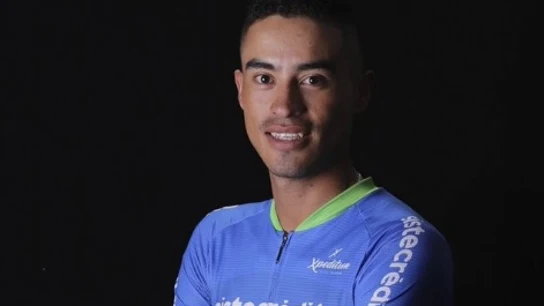 Fallece el ciclista Germán Chaves después de que lo arrollara un camión mientras entrenaba Fallece el ciclista Germán Chaves después de que lo arrollara un camión mientras entrenaba