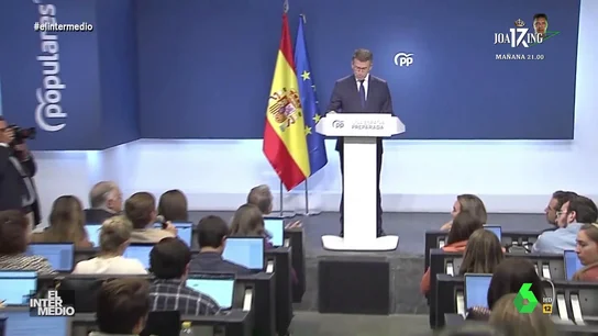 Spiderman se cuela en un acto de Feijóo Spiderman se cuela en un acto de Feijóo