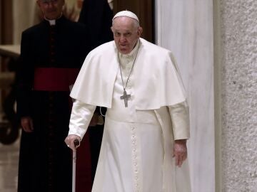 Pope Francis recovers and remains “in good condition” after being operated on for an abdominal hernia