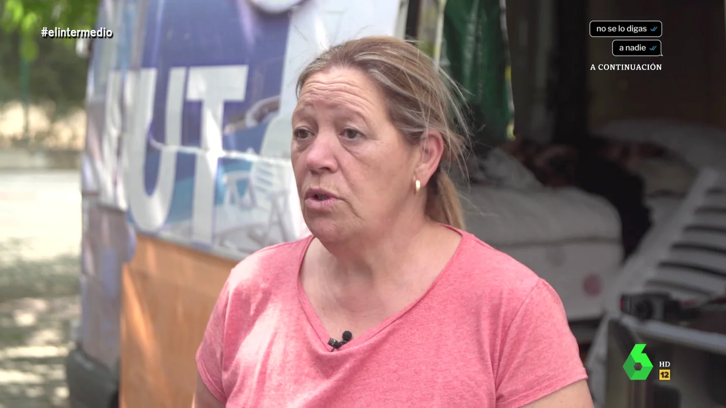 Una mujer que vive en una caravana asume que no va a poder volver a un piso: "Ni pido eso porque lo veo un imposible" Una mujer que vive en una caravana asume que no va a poder volver a un piso: "Ni pido eso porque lo veo un imposible"