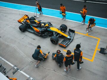 Álex Palou se vuelve a subir al McLaren 