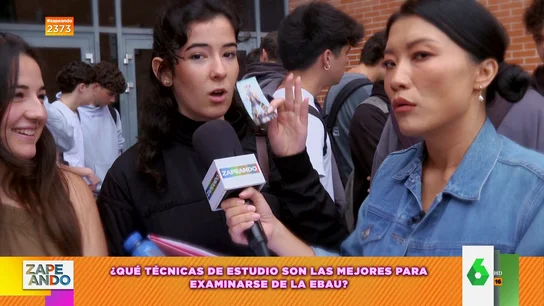 Jiaping descubre las técnicas de estudio más bizarras para la EBAU   Jiaping descubre las técnicas de estudio más bizarras para la EBAU