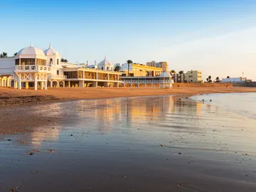 Playa de La Caleta, en Cádiz Playa de La Caleta, en Cádiz