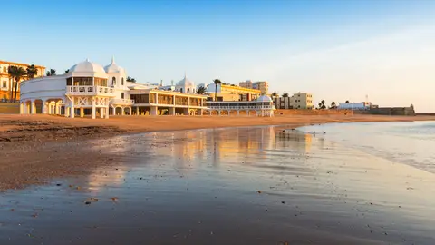Playa de La Caleta, en Cádiz Playa de La Caleta, en Cádiz