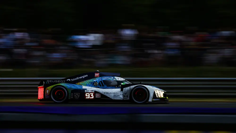 Peugeot sorprendía con su rendimiento en Le Mans