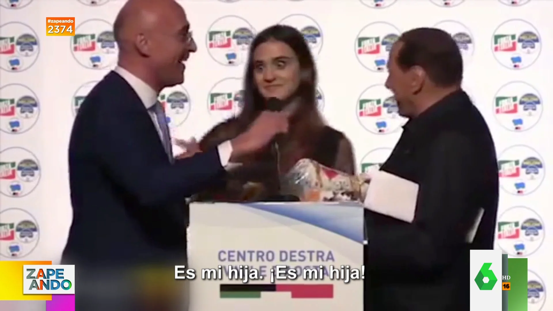 Zapeando recuerda los vídeos más polémicos de Berlusconi 