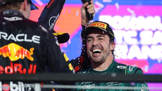 Fernando Alonso en el podio Fernando Alonso en el podio