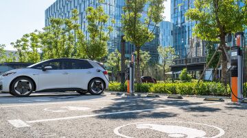 Imagen de los cargadores de ChargePoint