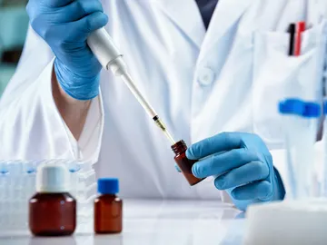 Investigador en laboratorio Investigador en laboratorio