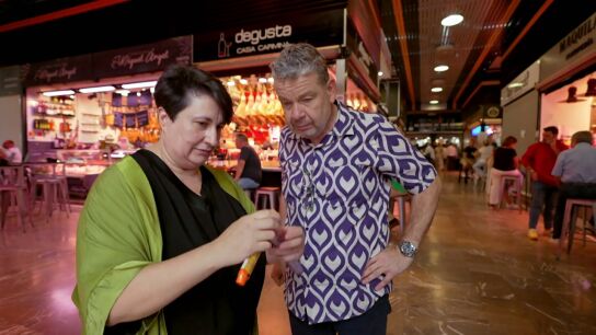 La madre de un ni&ntilde;o al&eacute;rgico ense&ntilde;a a Chicote a actuar ante un choque anafil&aacute;ctico: "Salva la vida mientras llega la ambulancia"