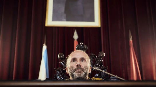 El PP se garantiza la Diputación de Ourense con un acuerdo con Jácome, que retendrá el bastón de mando municipal El PP se garantiza la Diputación de Ourense con un acuerdo con Jácome, que retendrá el bastón de mando municipal