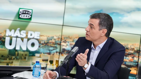 Pedro Sánchez durante la entrevista con Carlos Alsina Pedro Sánchez durante la entrevista con Carlos Alsina