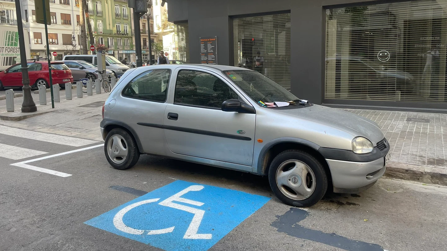 Multado en Valencia. Multado en Valencia.