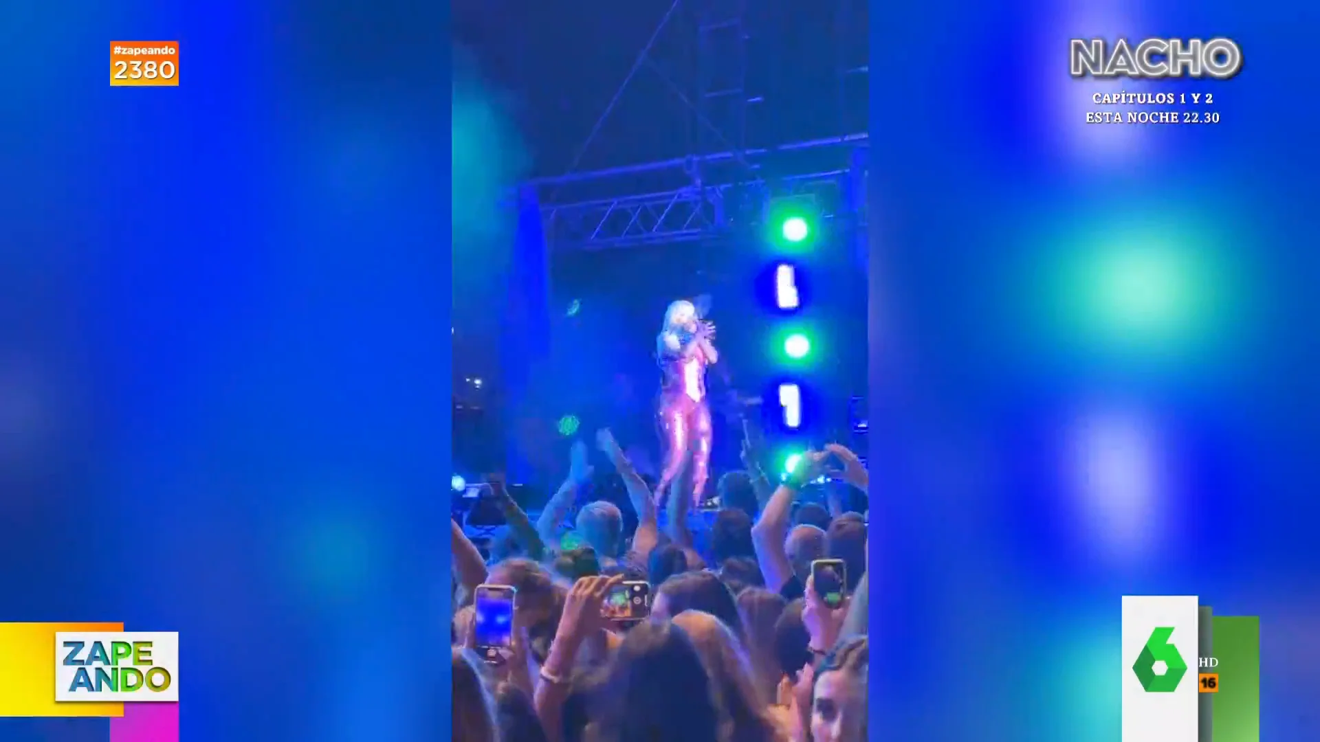 "Hay amores que matan": la cantante Bebe Rexha recibe el impacto de un móvil en la cabeza durante un concierto