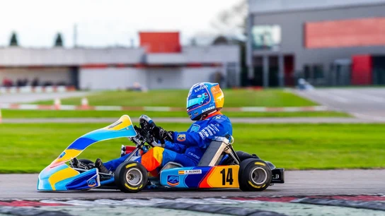 Fernando Alonso en su kart Fernando Alonso en su kart