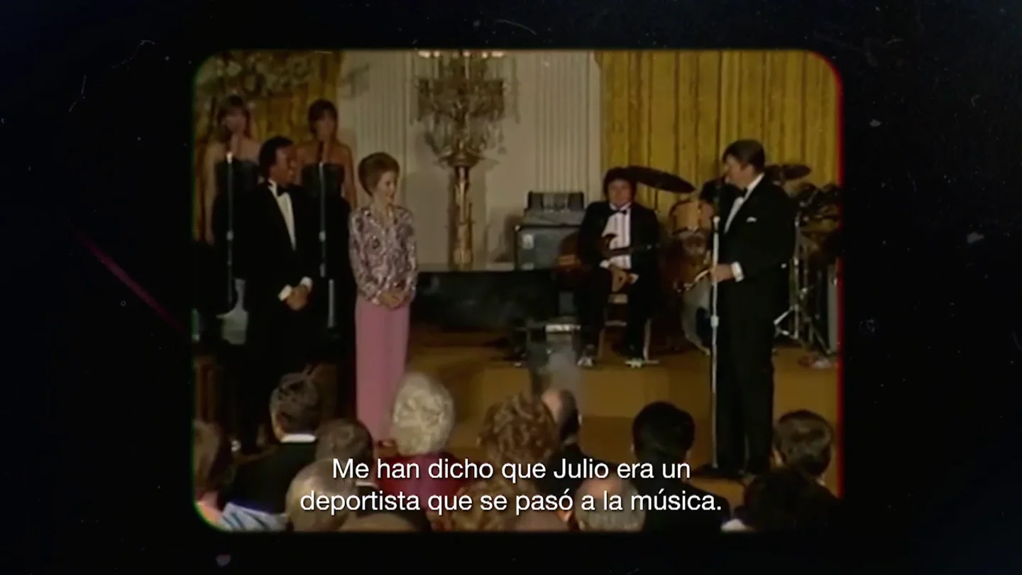 Julio Iglesias ha estado en la Casa Blanca más veces que cualquier presidente español: así conquistó a líderes mundiales y a sus mujeres Julio Iglesias ha estado en la Casa Blanca más veces que cualquier presidente español: así conquistó a líderes mundiales y a sus mujeres