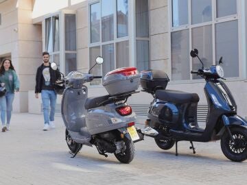 El scooter 125 cc más barato en España tiene aspecto retro y una promoción inigualable