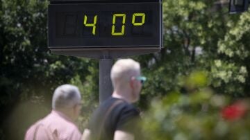 Termómetro de calle marcando 40 grados a 16 de junio de 2023, en Sevilla